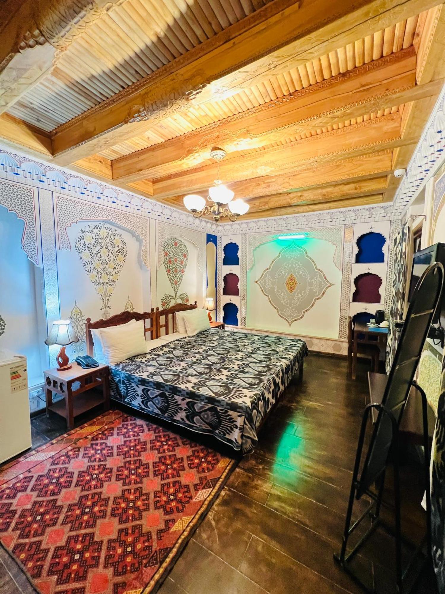 Komil Bukhara Boutique Hotel Eksteriør bilde